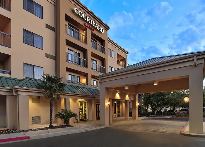 Courtyard By Marriott Austin The Domain Area Hotel