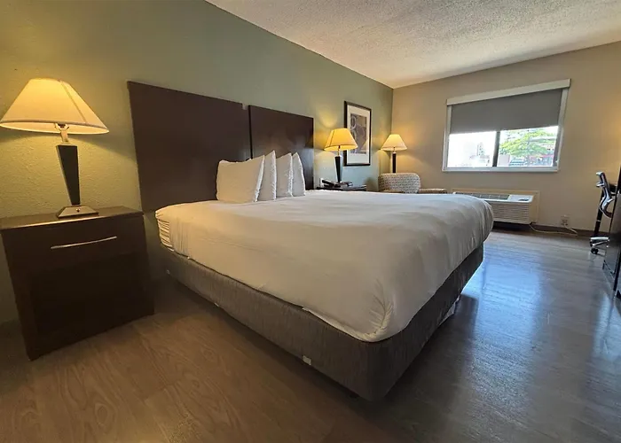 Baymont By Wyndham Tuscola