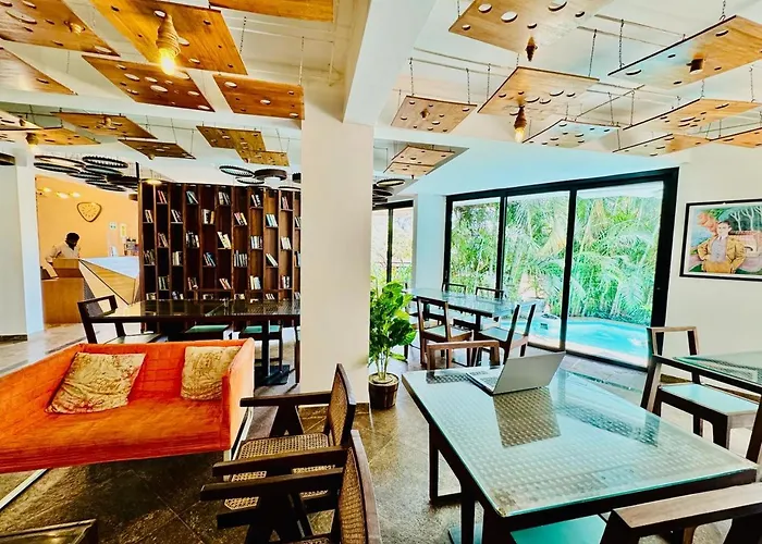 Half Hotel, Calangute
