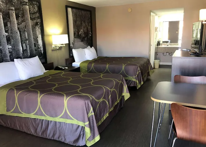 Super 8 By Wyndham Orangeburg Near I-26 Hotel