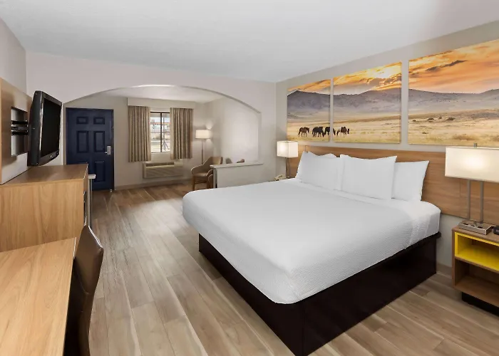 Days Inn By Wyndham Oklahoma City