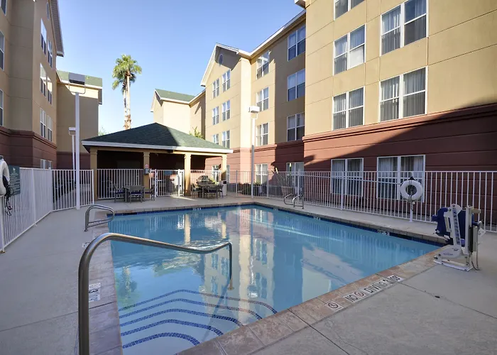 Homewood Suites By Hilton Phoenix-Biltmore