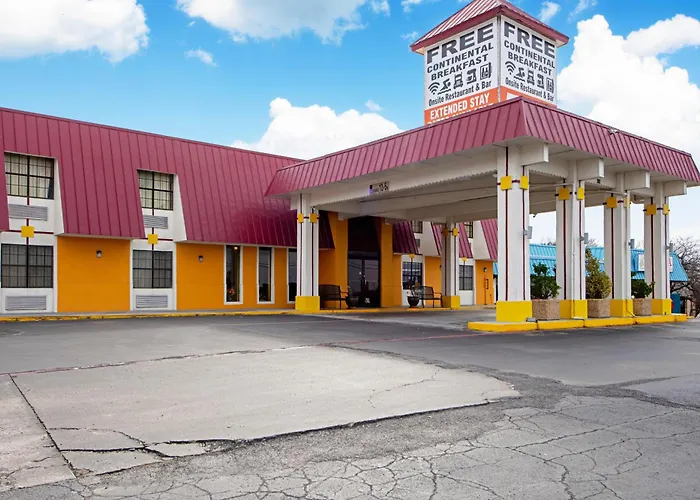 Economy Inn & Suites