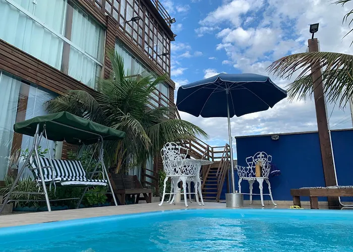 Villas de Portugal - Apartamento com suíte e Varanda Gourmet, Piscina - Praia do Ervino Sao Francisco do Sul
