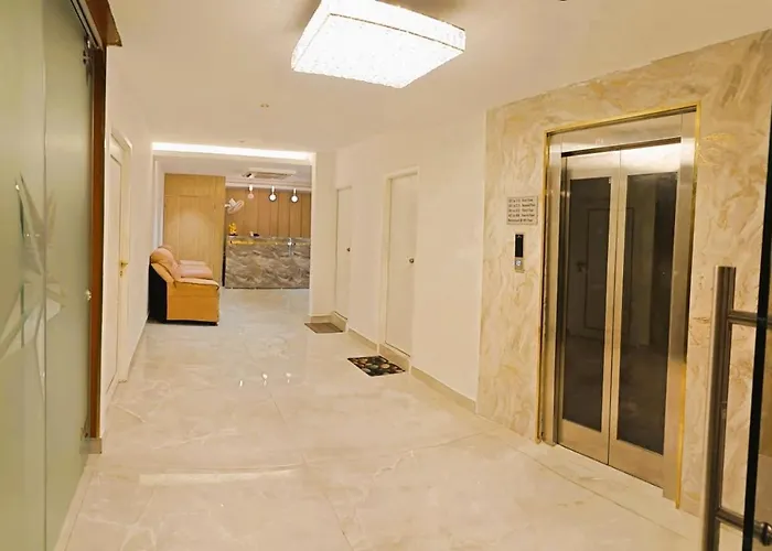Starlight Hotels T-Nagar