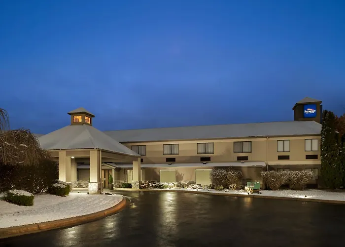 Baymont By Wyndham Belleville Airport Area Free Airport Shuttle