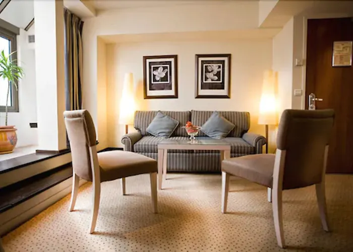 Hotel Le Pera