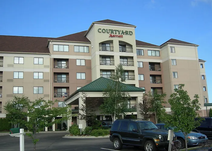 Courtyard By Marriott Erie Ambassador Conference Center