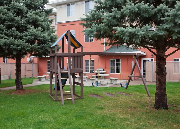 Grandstay Residential Suites Hotel