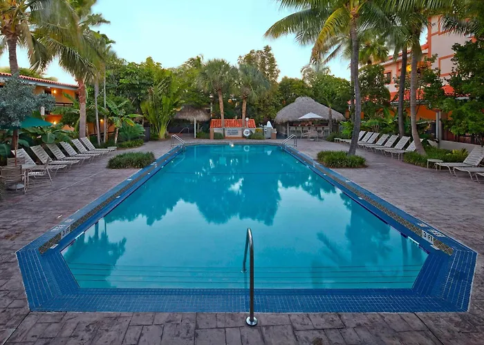 Courtyard By Marriott Key West Waterfront Hotel
