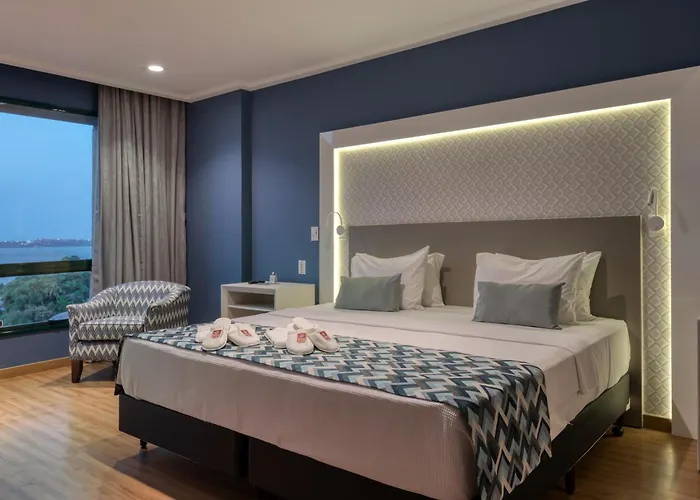 Comfort Suites Vitoria