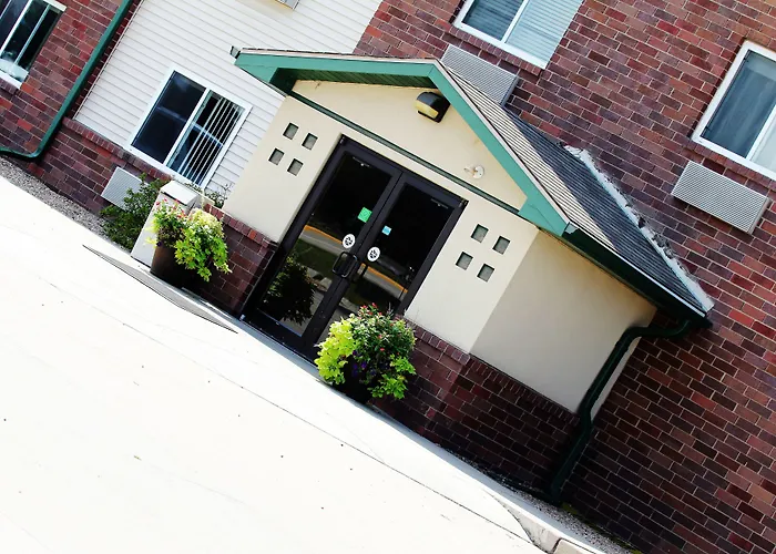 Capri Inn & Suites - Beatrice