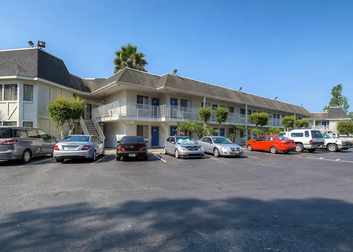 Motel 6-El Cajon, Ca - San Diego