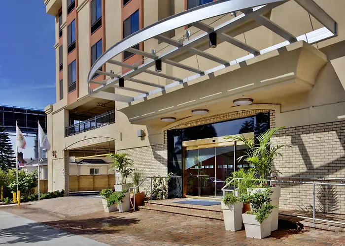Holiday Inn Express Hollywood Walk Of Fame By Ihg Los Angeles