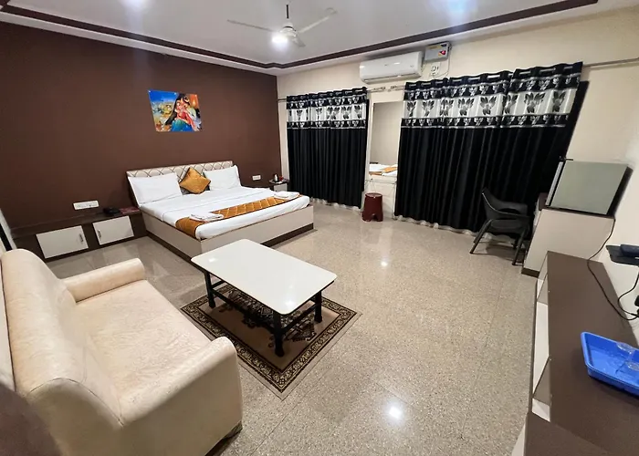 Hotel Radha Krishna