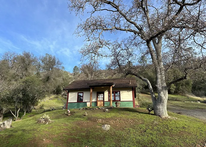 Homestead Cottages