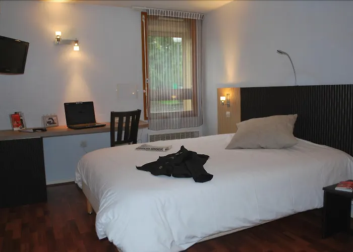 Hôtel Bagatelle Paris Nord Roissy - ex Inter-Hotel Goussainville 