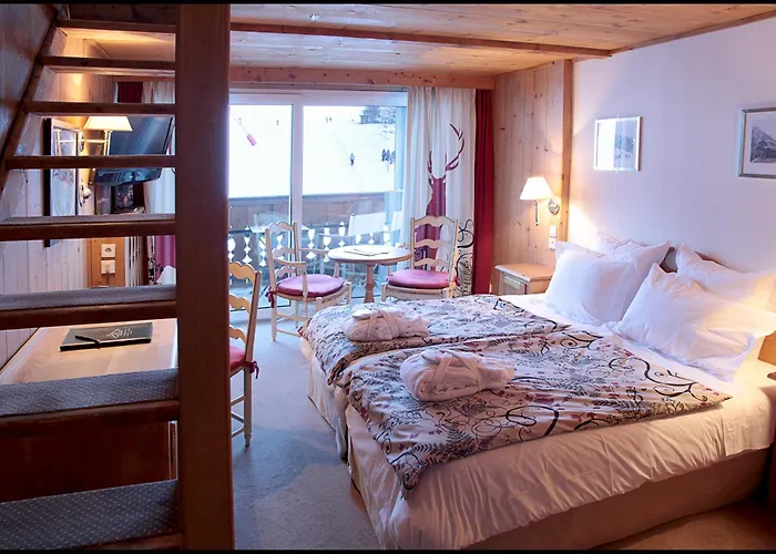 Chalet-Hôtel La Marmotte, La Tapiaz&SPA, The Originals Relais  Les Gets