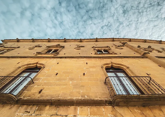 Palacio de los Salcedo Baeza
