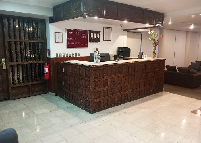 Hotel Alcala Del Rio Santiago