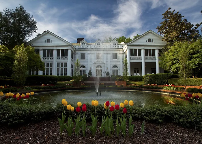 Duke Mansion Bed & Breakfast Charlotte