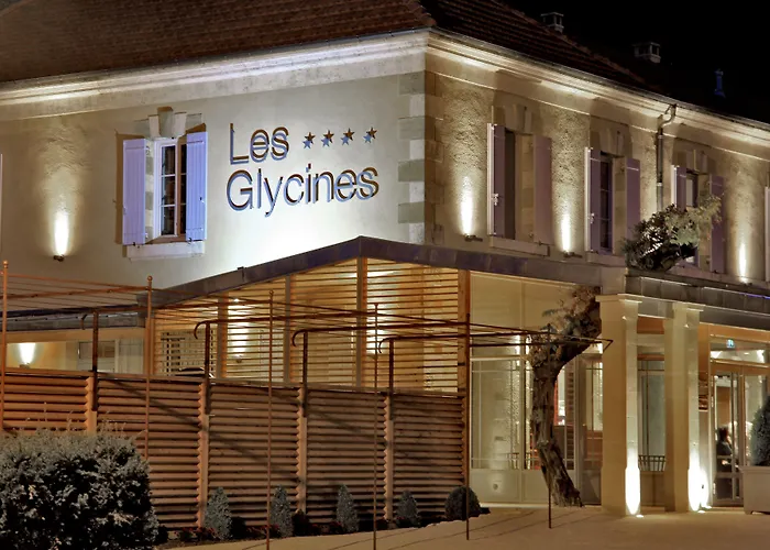 Hôtel Les Glycines - Restaurant&Spa Les Eyzies