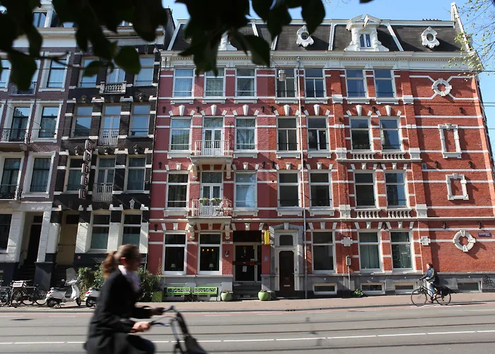 Weber Hotel