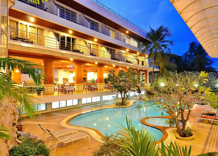 Samui First House Hotel