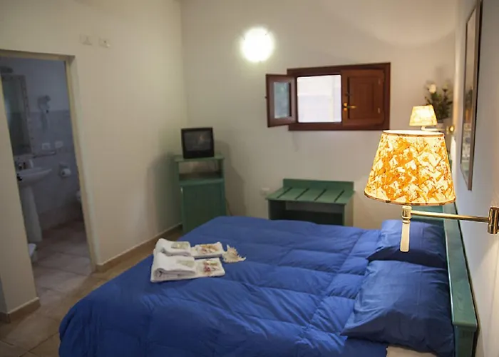 Hotel Mezzaluna Carloforte 