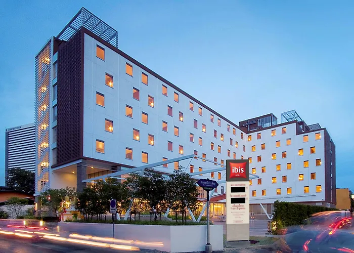 Ibis Bangkok Sathorn Hotel