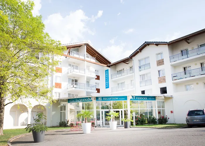 Zenitude Hôtel-Résidences La Versoix