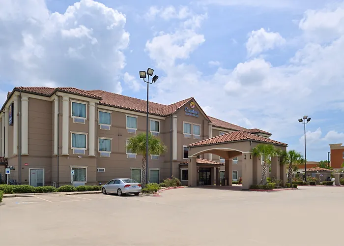 Comfort Inn & Suites Winnie