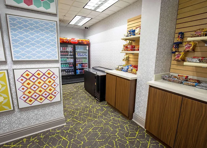 Wingate By Wyndham Lafayette Airport