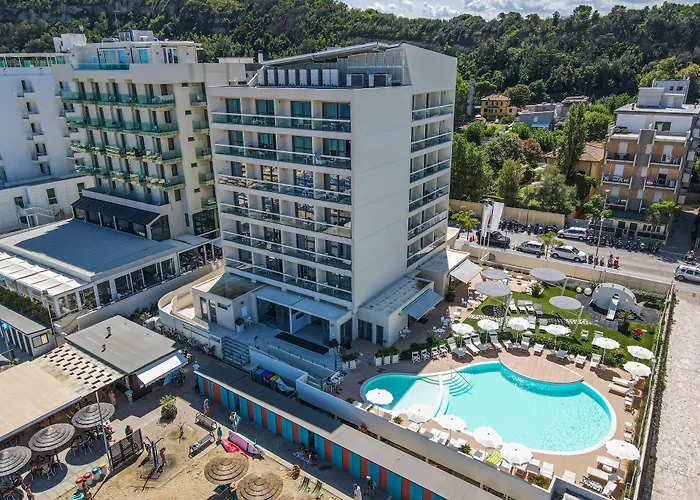 Nautilus Family Hotel Pesaro