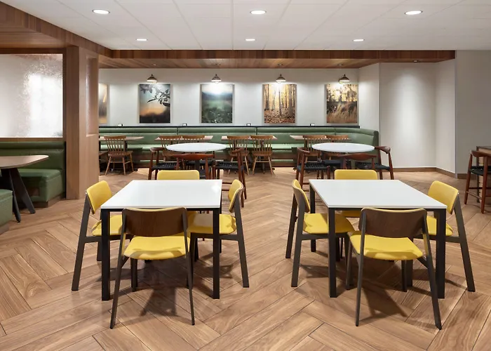 Fairfield Inn & Suites By Marriott West Kelowna