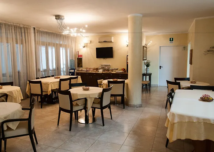 Hotel Demar