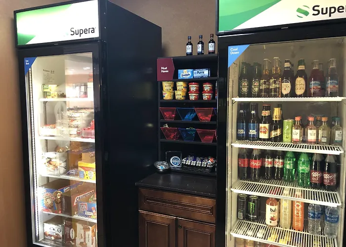 Comfort Suites At Westgate Mall