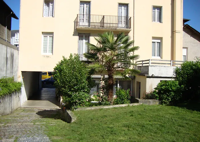 Hotel Au Petit Languedoc Lourdes