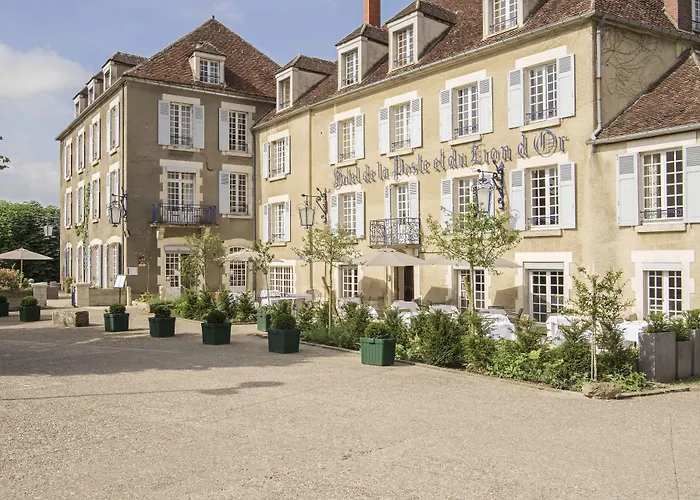 Hôtel Restaurant De La Poste&Du Lion D'or Vézelay