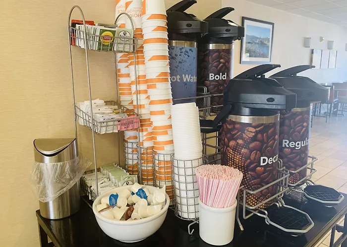 Comfort Suites Near City Of Industry - Los Angeles La Puente