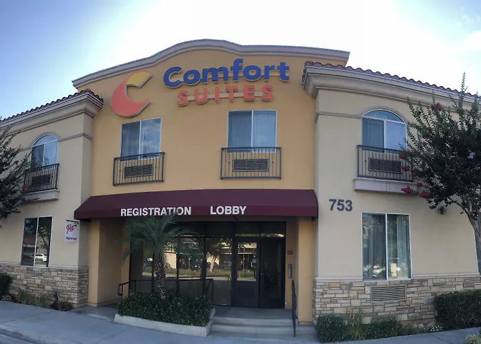 Comfort Suites Near City Of Industry - Los Angeles La Puente