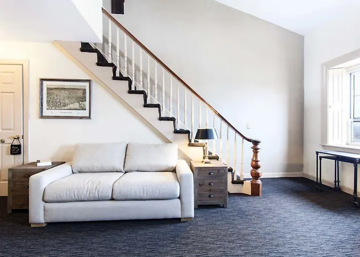 Garrison Inn Newburyport