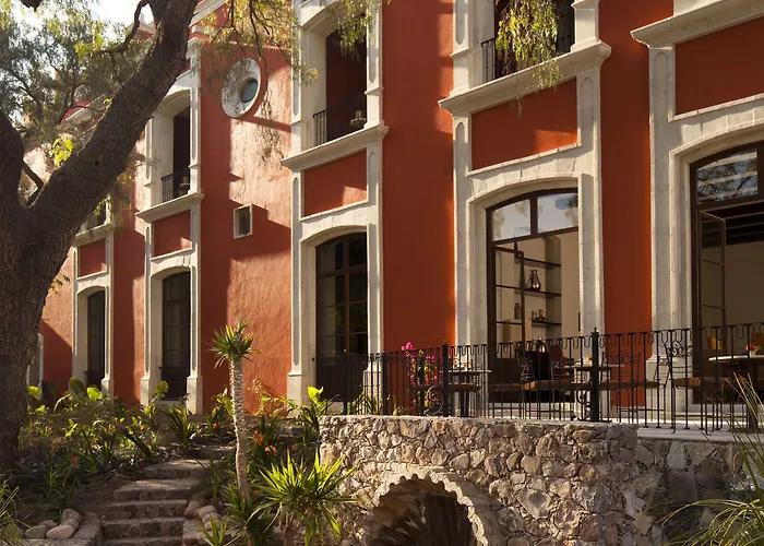 Rosewood San Miguel