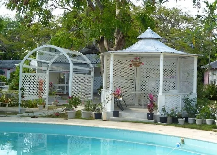 Orchard Garden Hotel