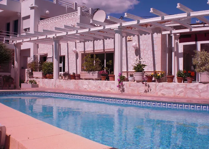 Hostal Residencial La Paloma Calpe