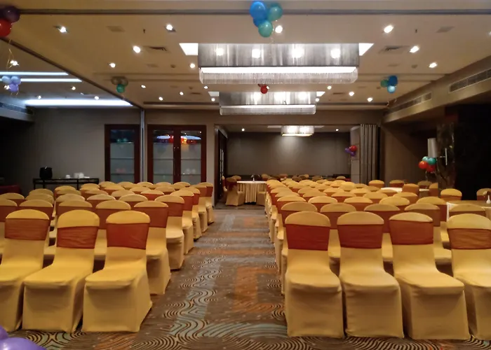Royal Orchid Central Vadodara