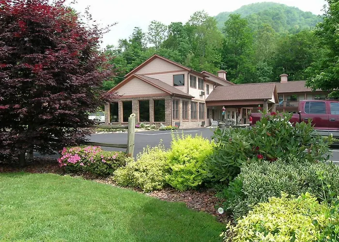 Jonathan Creek Inn And Villas
