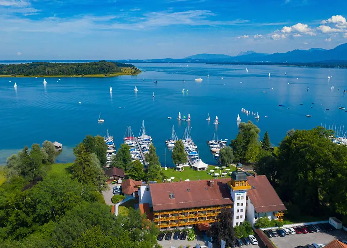 Yachthotel Chiemsee GmbH Prien