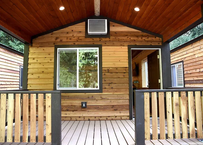 Gateway Inn & Cabins Ashford