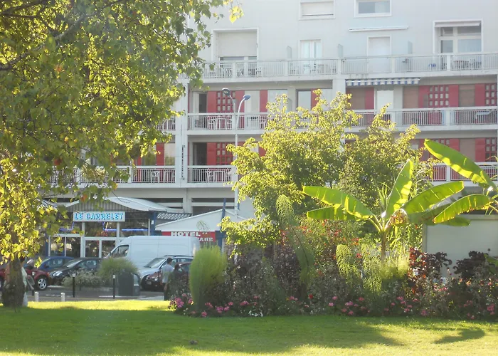 Brit Hotel Hermitage